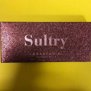 NIB ABH SULTRY PALETTE
